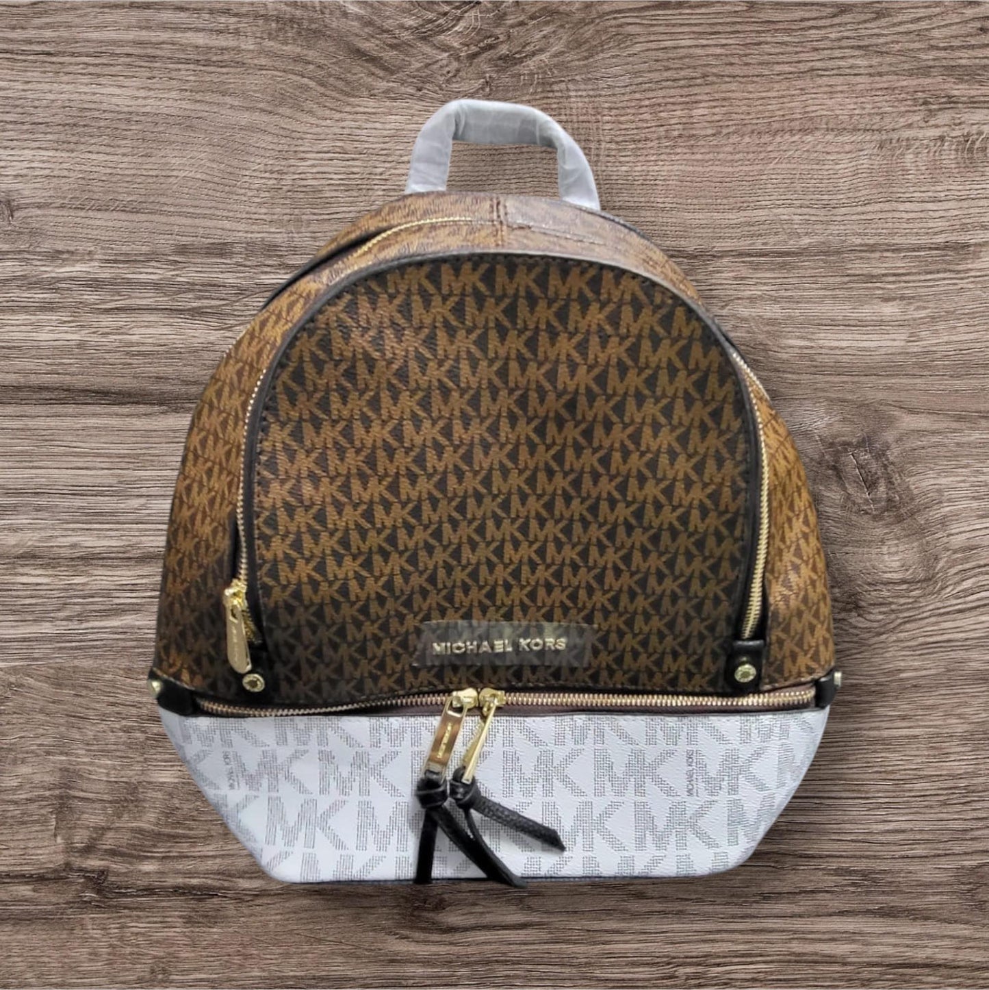 Backpack style bag.
